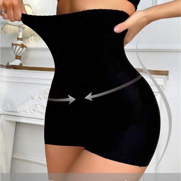 SHEIN Black Shapewear Shorts - Picture 2 of 8